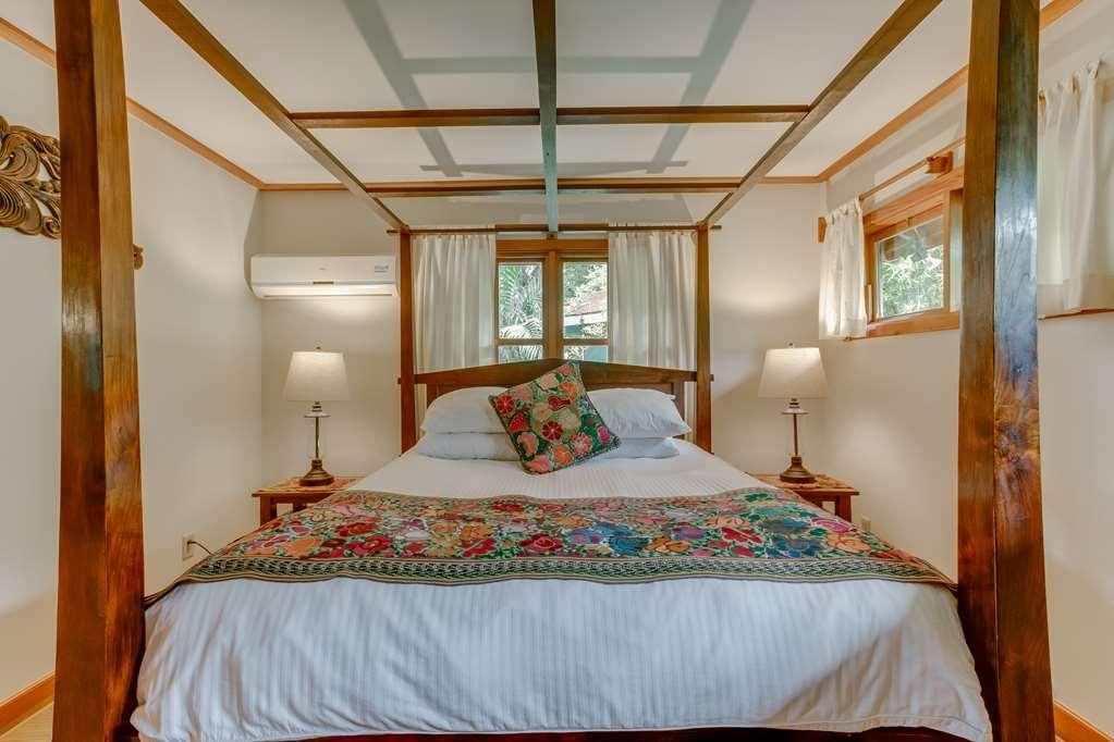 The Lodge At Chaacreek Сан-Игнасио Номер фото